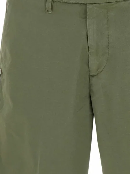 Pantaloni scurți Re-hash verde