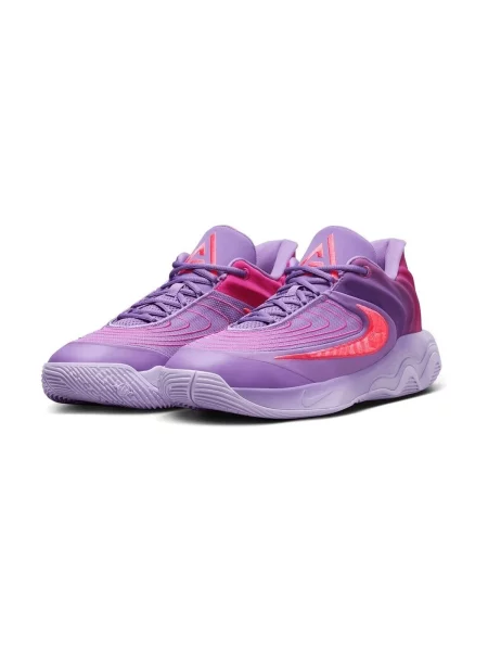 Pantofi Nike roz