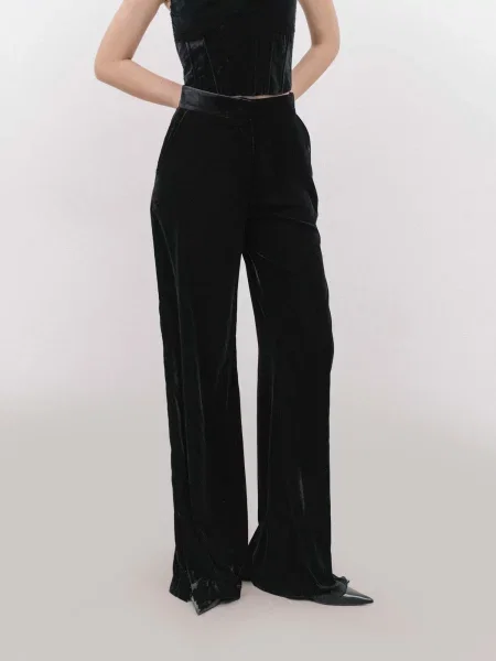 Pantaloni negru