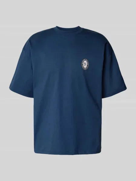 T-shirt z okrągłym dekoltem Review