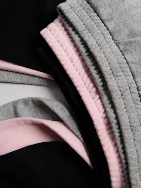 Reserved Довгі спортивні штани чорний