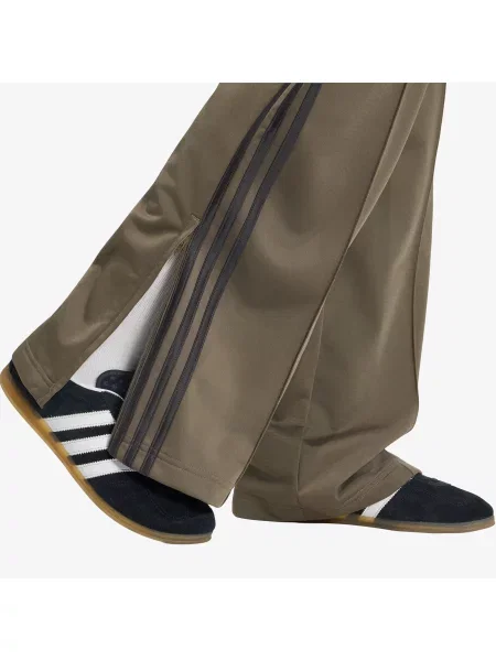 Потници adidas Firebird Loose Tracksuit Pants Branch/ Utility Black XS черно