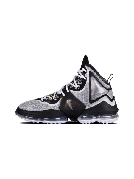 Tenisky Nike LeBron čierna