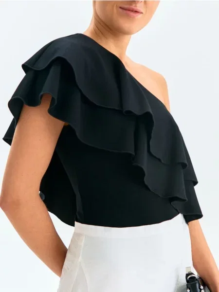 Боді на одне плече з рюшами та домішкою чорний