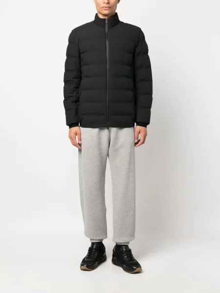 Zateplená bunda Woolrich černá