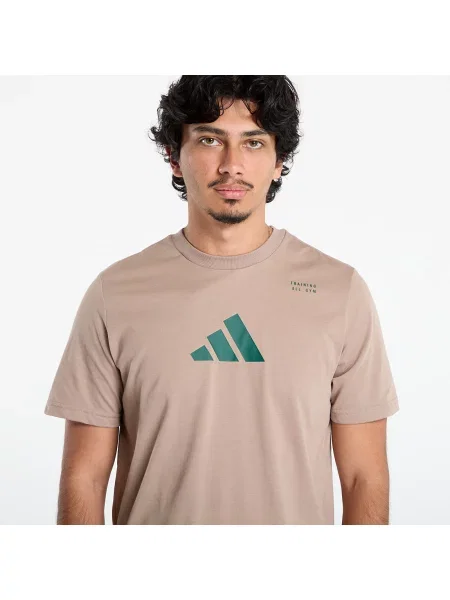 Тениска Adidas Performance с принт кафяво