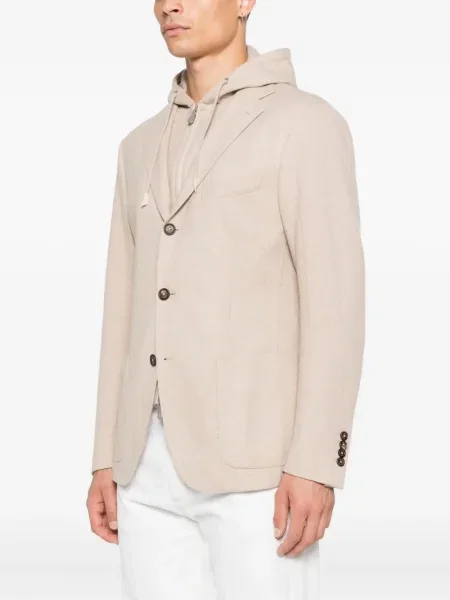 Sako Eleventy s kapucí