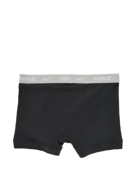 Scurt chiloți Nike cu imagine cu model floral negru