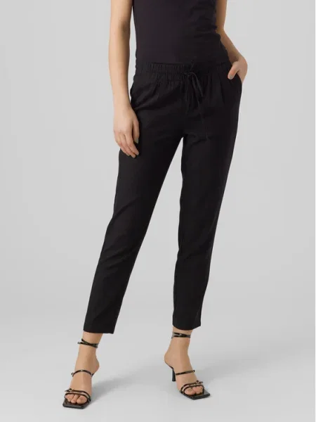 Vero Moda Pantaloni din Jesmilo negru
