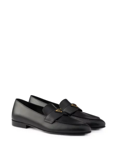 Pantofi loafer Prada din piele negru