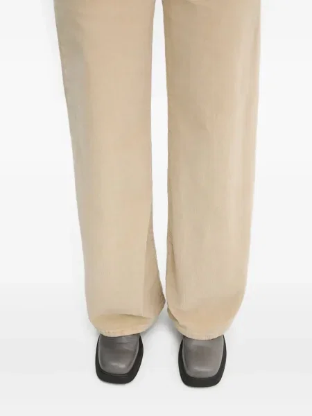 Жилетка Levi's® с качулка джобове с копчета от рипсено кадифе черно