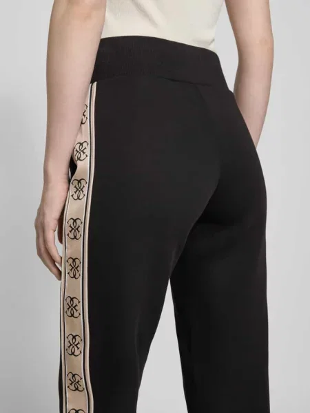 Guess Spodnie dresowe Britney czarny