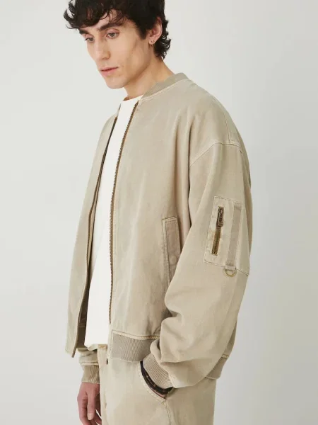 Яке бомбър Medicine преходен модел бежово