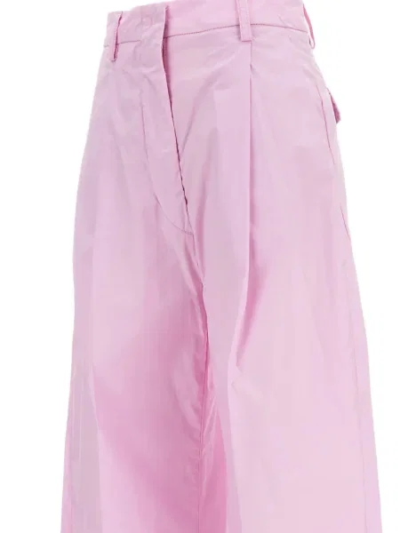 Pantaloni Thelatest plisate roz