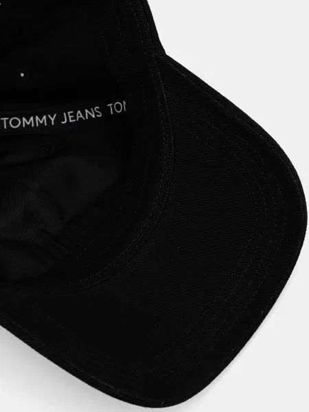 Baseballová čepice Tommy Jeans s aplikací černá