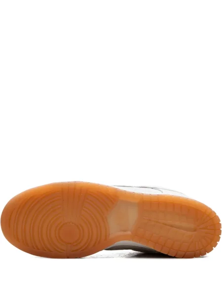 Чехли Nike бяло