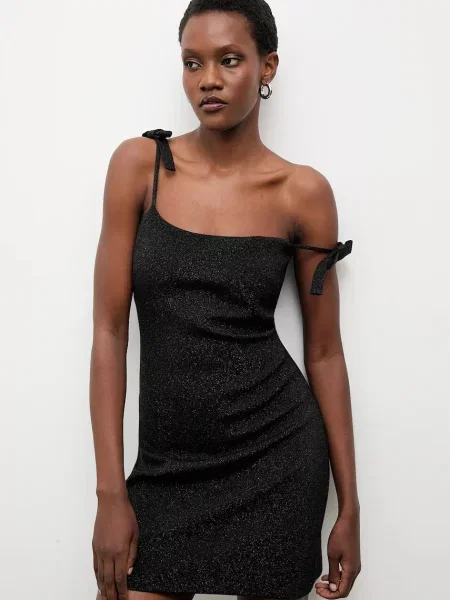 Answear.LAB sukienka mini dopasowana czarny