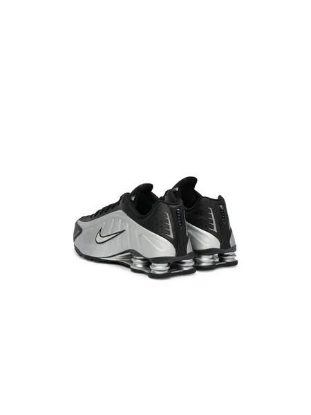 Sneakersy Nike Shox R4 Strieborná