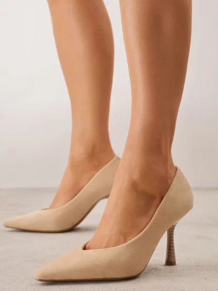 Pantofi stiletto Coralato închis bej