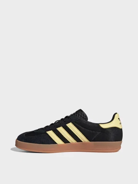 Кожаные кеды Adidas черные