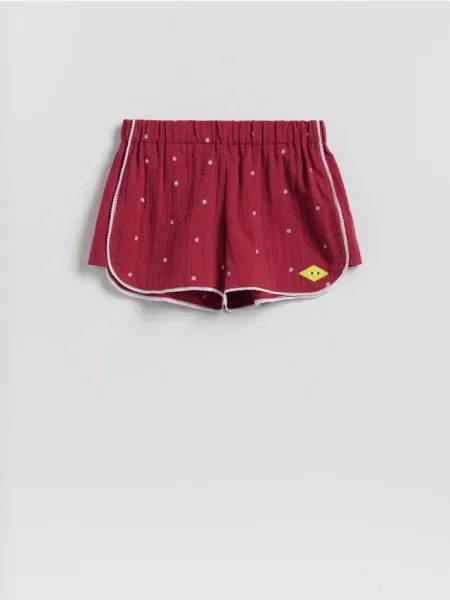 Reserved Pantaloni scurți din cu broderie roșu