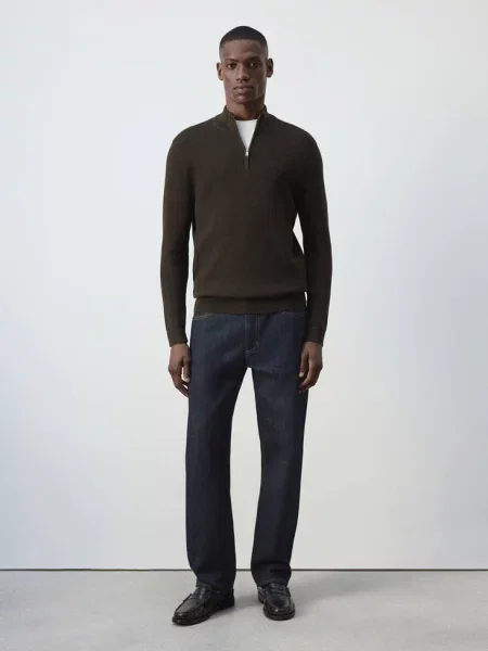 Sweter z cienkiej dzianiny z mieszanki bawełny o strukturalnym splocie z zamkiem błyskawicznym Mężczyzna XXL MANGO MAN brązowy
