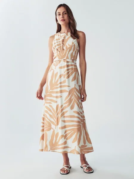 Willa Rochie Revival pielii alb
