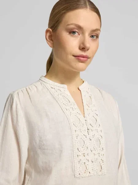 Bluzka o kroju regular fit z dekoltem w serek model Evanda' Mos Mosh biała