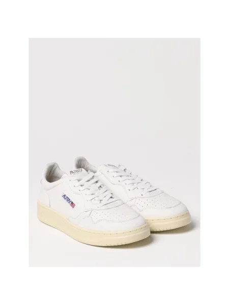 Sneakersy Autry białe