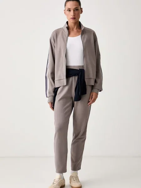 Emporio Armani tepláková souprava hnědá