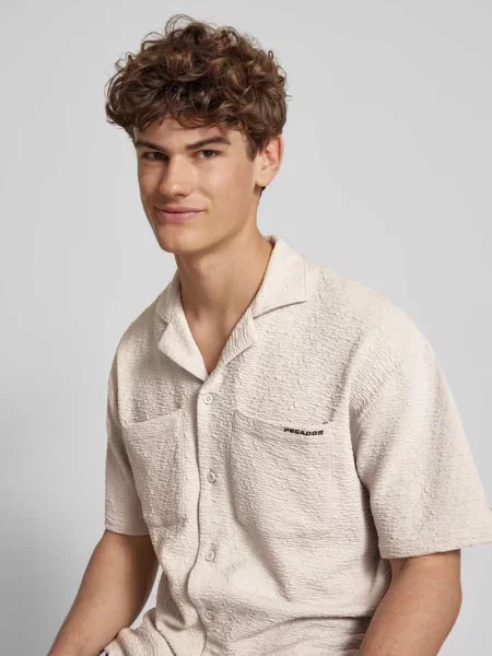 Koszula casualowa o kroju oversized z rękawem o dł. model ‘ACADO’ Pegador beżowa