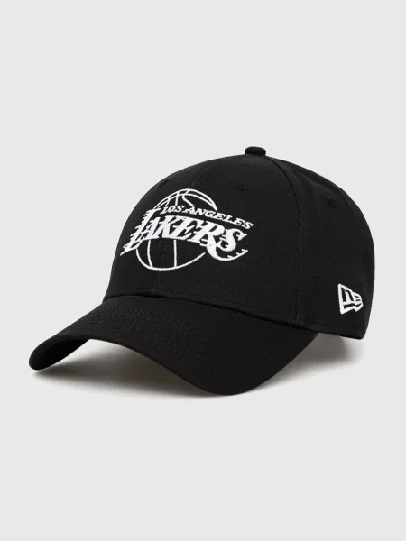 Шапка New Era с апликация черно