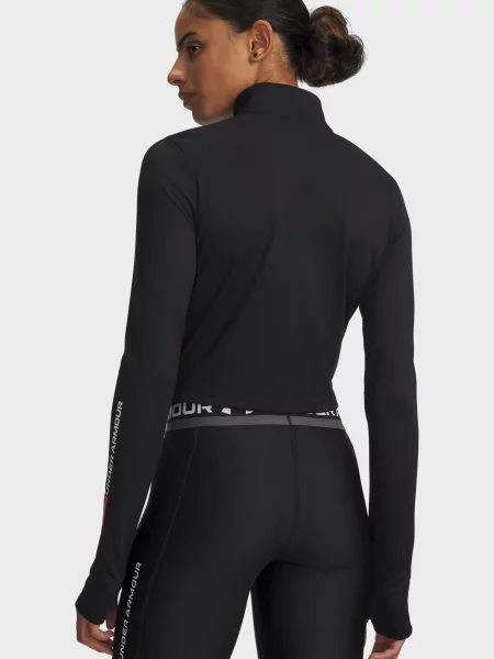 Топ Under Armour черный