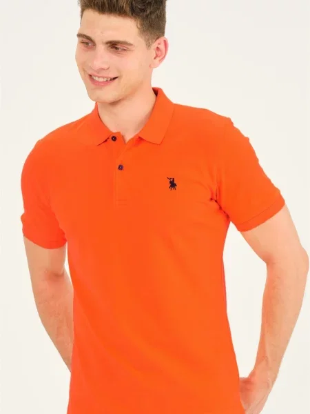 Риза Dewberry червено