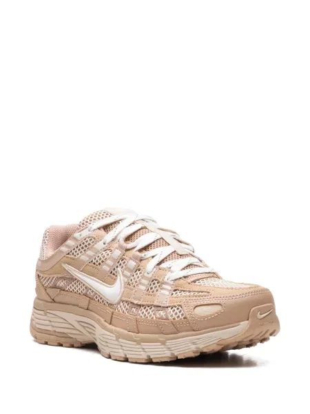 Šněrovací krajkové tenisky Nike