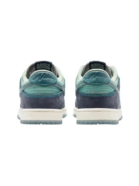Pantofi Nike retro