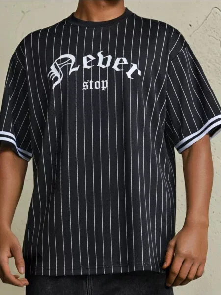 Футболка Sinsay с принтом черная