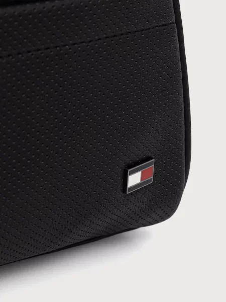 Tommy Hilfiger козметична чанта мъжка от имитация на кожа черно