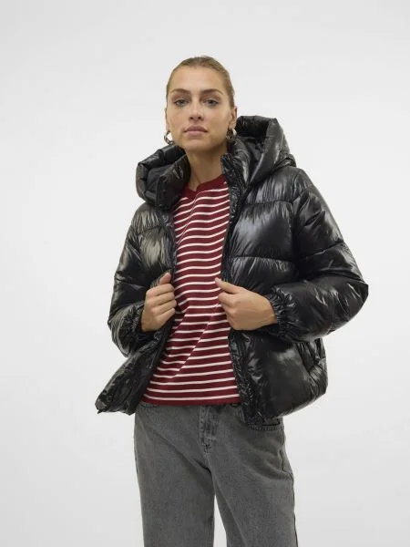 VERO MODA Geacă de iarnă VMUPPSASHINY' negru
