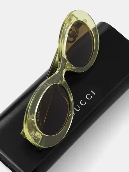 Солнцезащитные очки Gucci