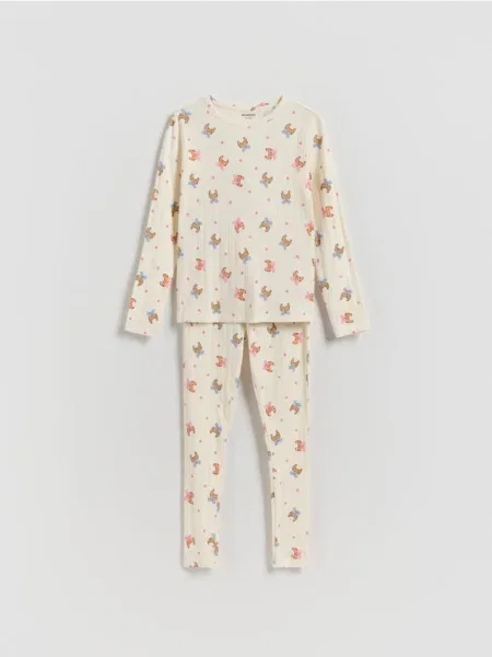 Reserved Pijama din două piese crem