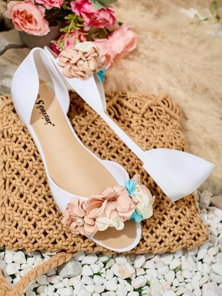 Balerini Resti cu model floral alb