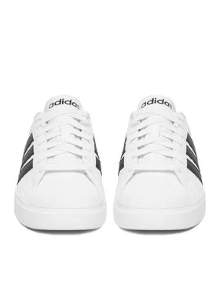 Sneakersy adidas bílé