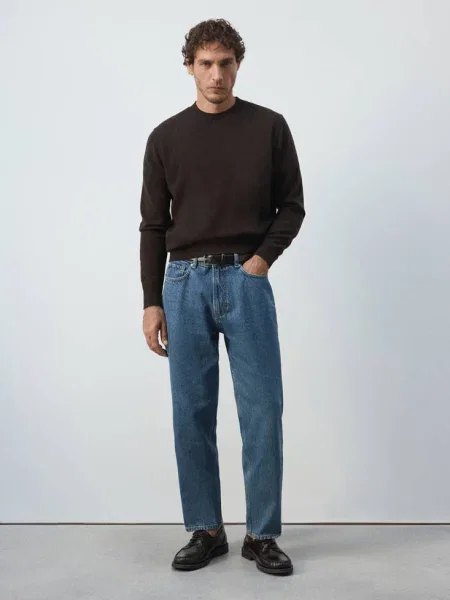 Jeansy Sammy cropped carrot fit Mężczyzna 46 MANGO MAN ciemnoniebieski