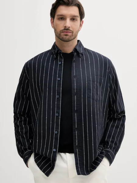 Риза с лен BOSS Orange тъмносиньо със свободна кройка с яка с копче оранжево