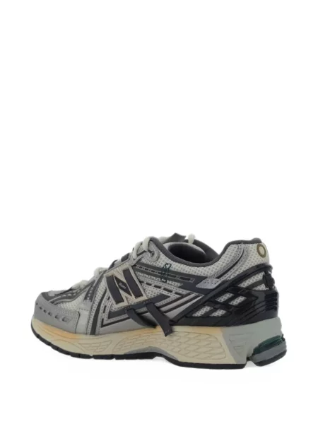 Sneakerși New Balance gri