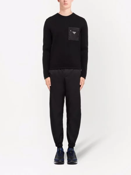 Sweter Prada z naszywanymi kieszeniami czarny