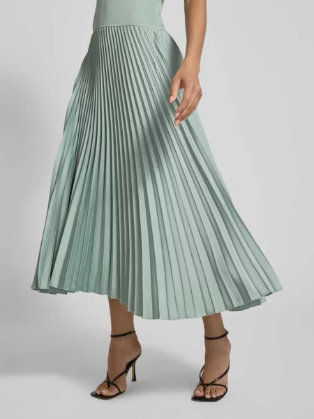 Sukienka biznesowa z różnych materiałów model FADRIDI' Boss