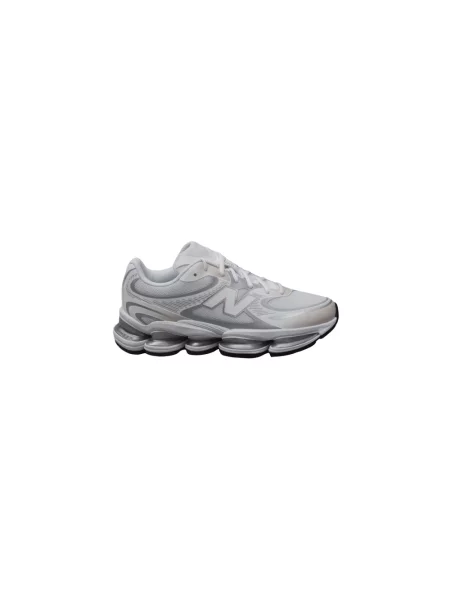 Trampki New Balance White/ Silver Metallic EUR 43 białe