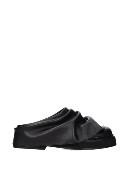Papuci tip mules The Attico din piele drapate negru